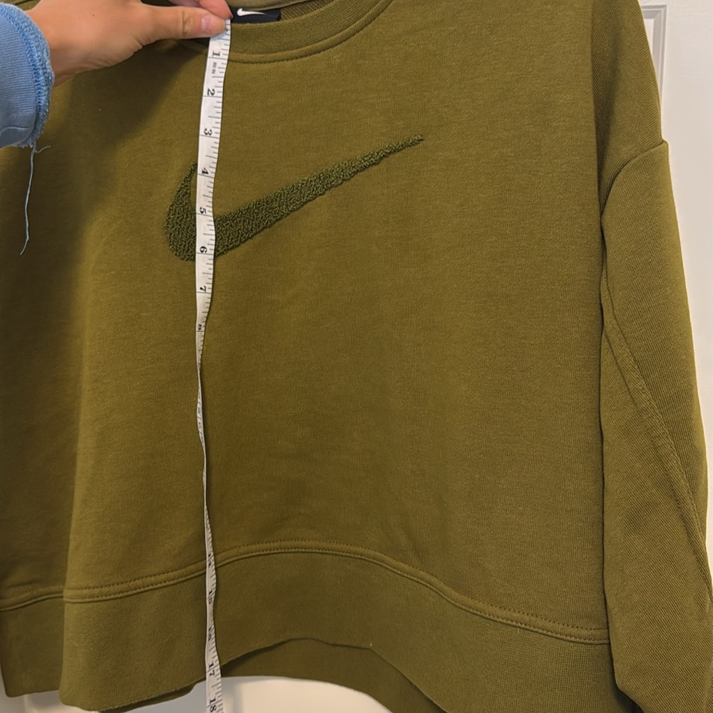 Nike Olive Green Cropped Sweatshirt with Embroidered Swoosh - Picture 4 of 7